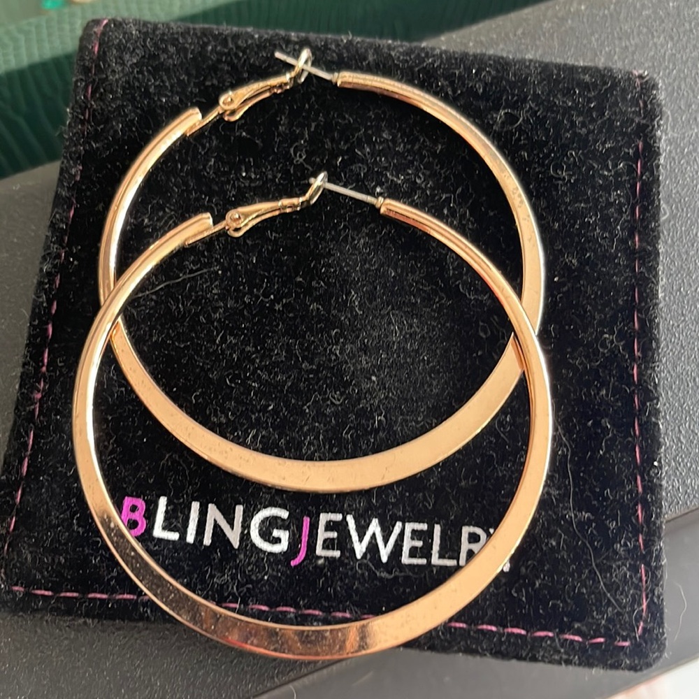 Rose gold hoops by viviglam 🌹🌹